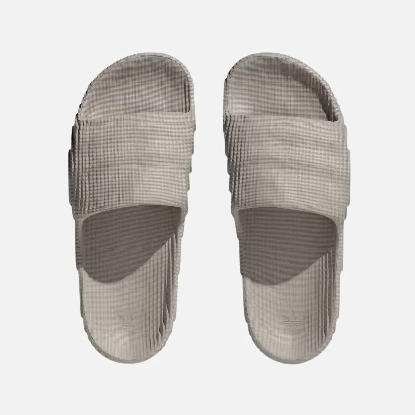 Adidas Island Club Adilette 22 Slides -Light Brown/Light Brown/Core Black