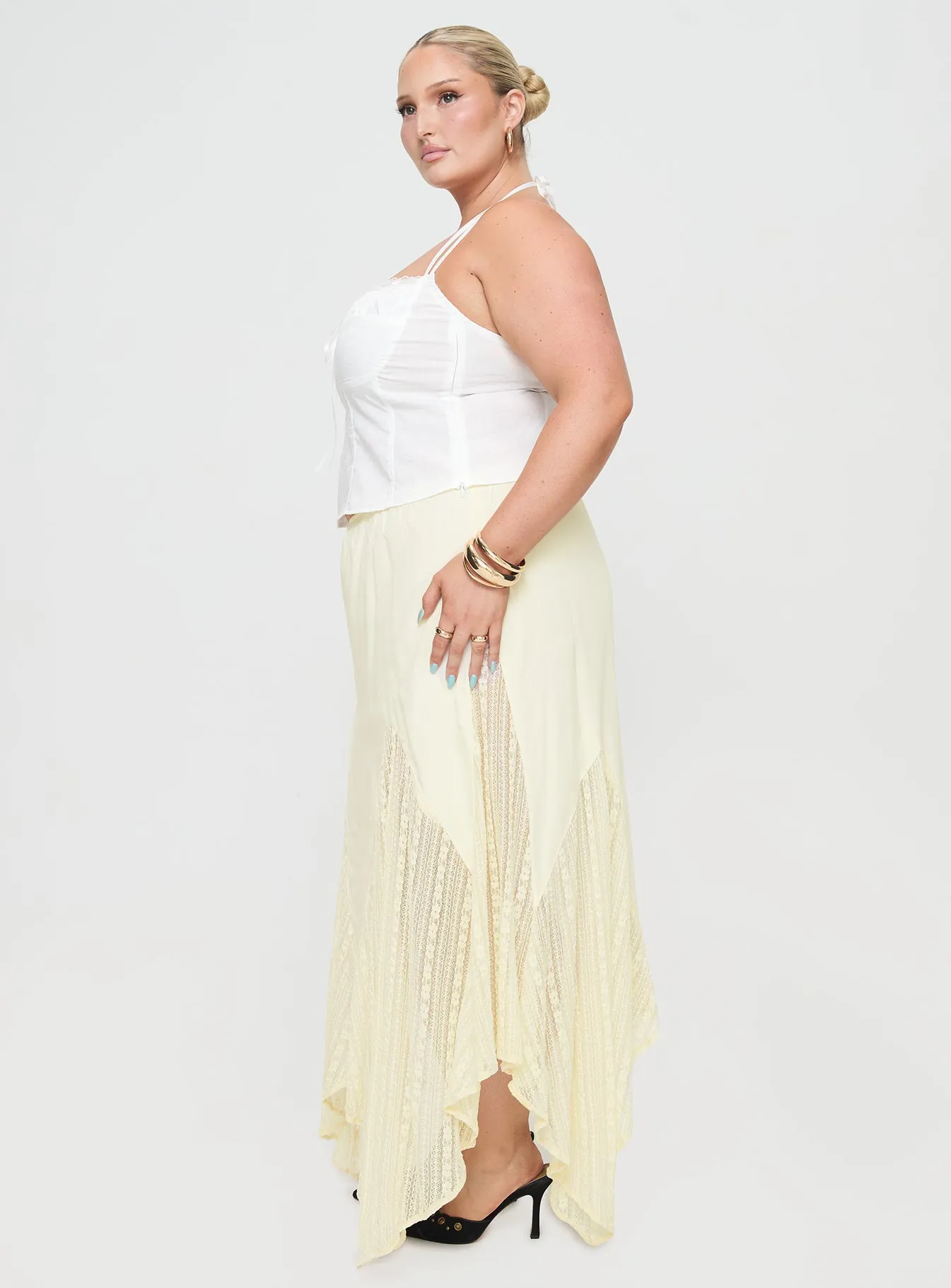 Madame Lace Maxi Skirt Cream Curve