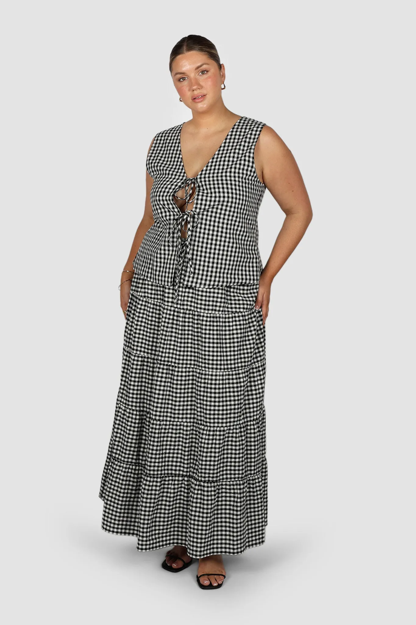 ZYLA MAXI SKIRT B&W GINGHAM