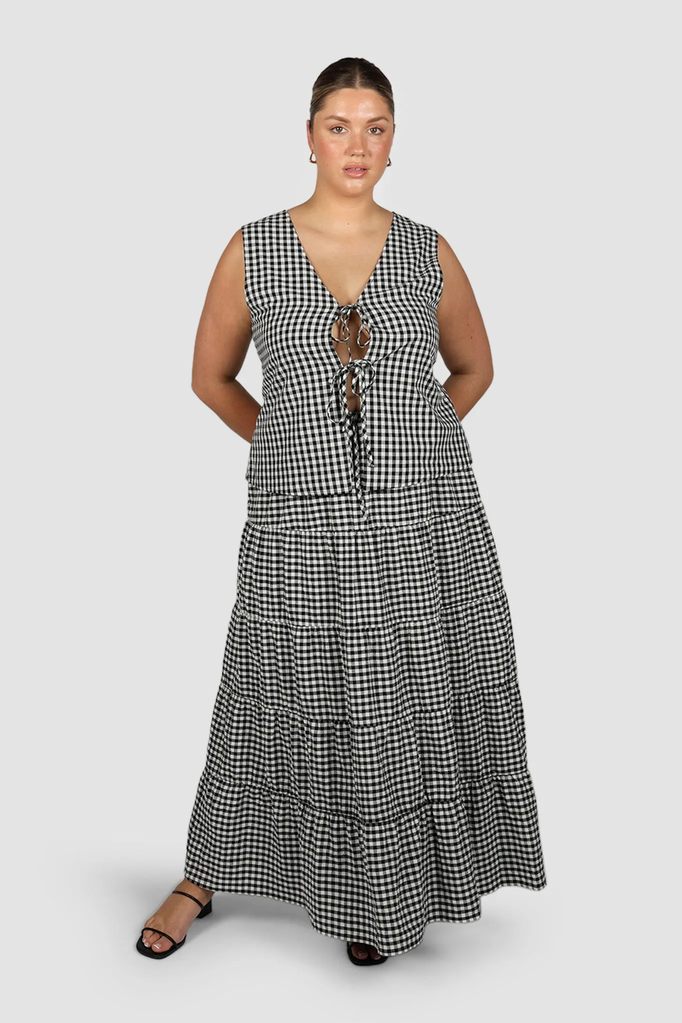 ZYLA MAXI SKIRT B&W GINGHAM